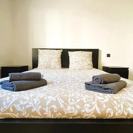 אנטיב Marie Antoinette - Appartement 2 Chambres, Centre Ville, Terrasse, Moderne מראה חיצוני תמונה