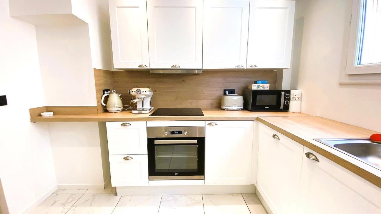אנטיב Marie Antoinette - Appartement 2 Chambres, Centre Ville, Terrasse, Moderne מראה חיצוני תמונה